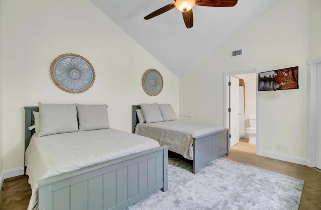 513 Seascape By Avantstay Oceanfront Home W Amazing Views Community Pool Access Isle of Palms Eksteriør billede
